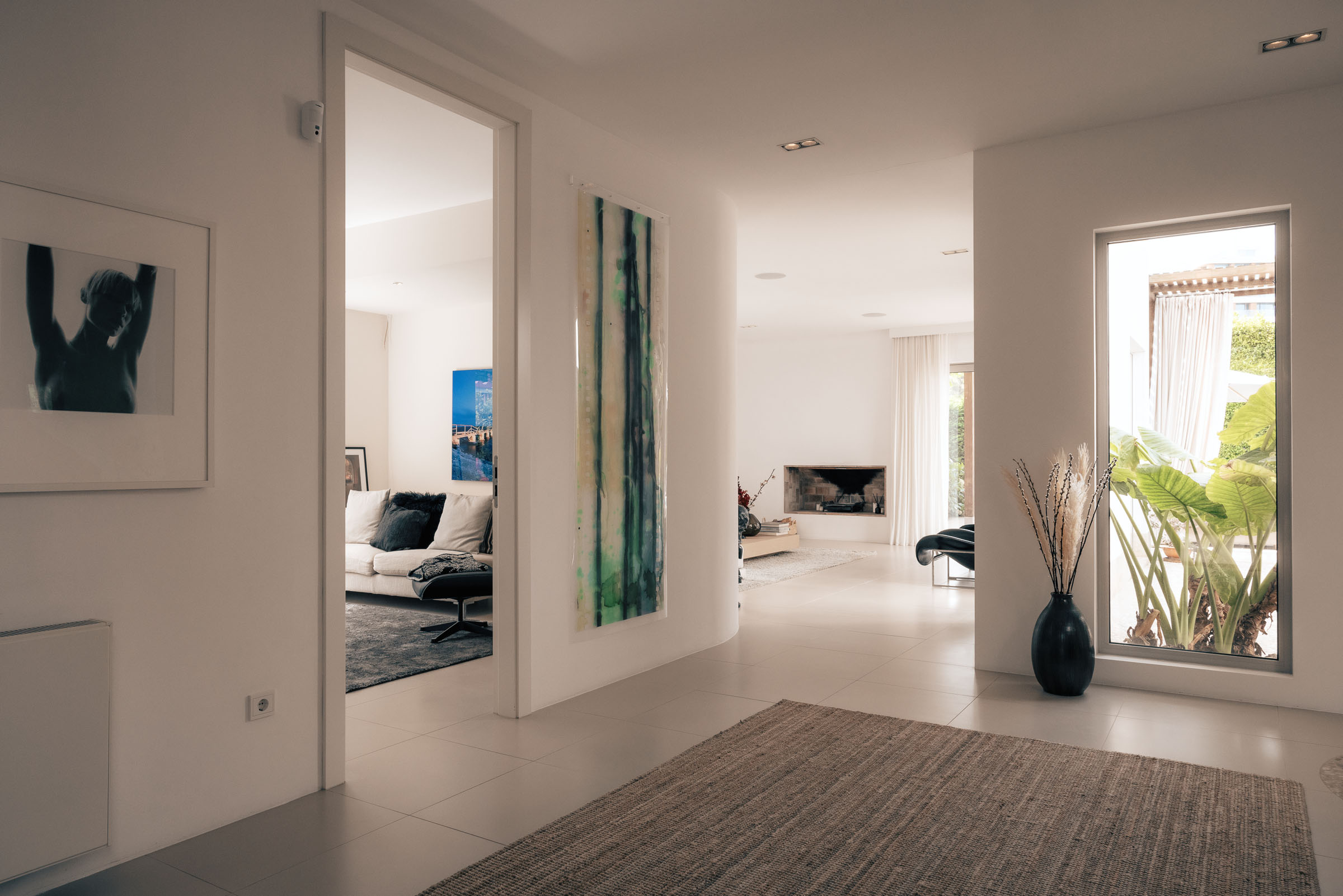Mediterranean Villa Just Steps from the Sea in Old Bendinat — image 20