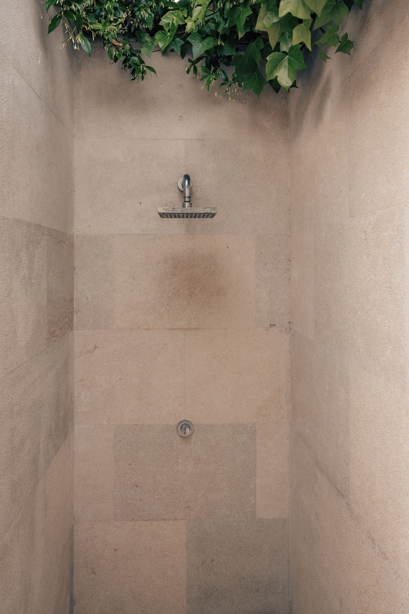 Mediterranean Villa Just Steps from the Sea in Old Bendinat — image 28