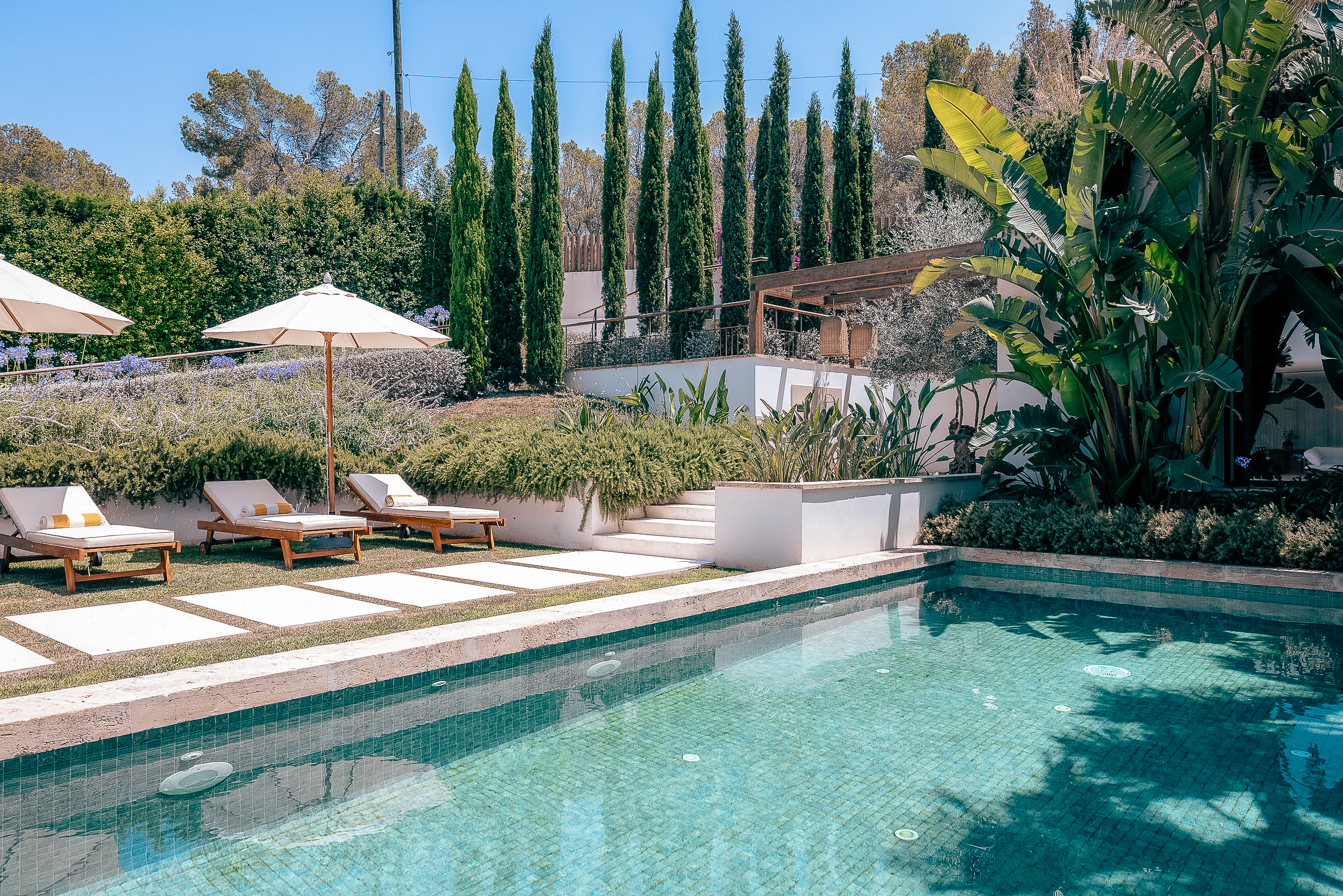 Luxury Mediterranean Villa with Total Privacy in Prestigious Bendinat — image 17