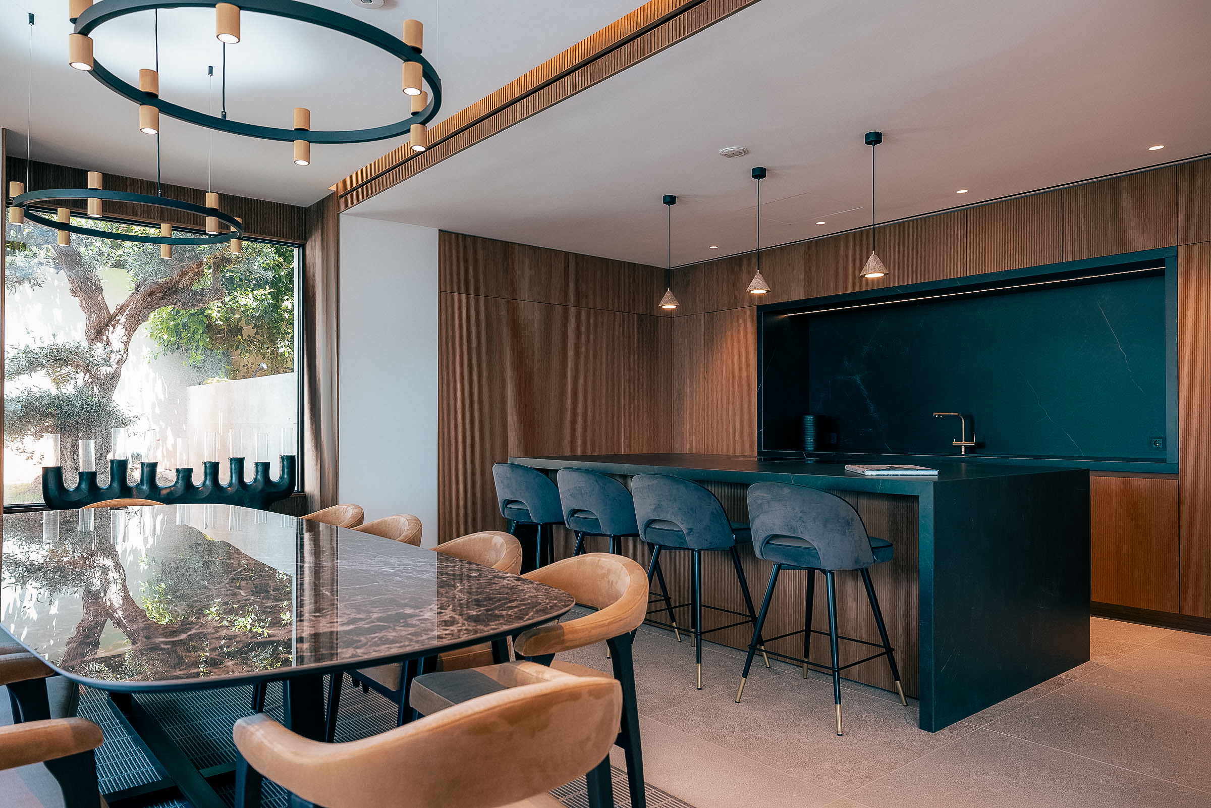 Contemporary 4-Bedroom Villa in Portals Nous with Sea Views — 6
