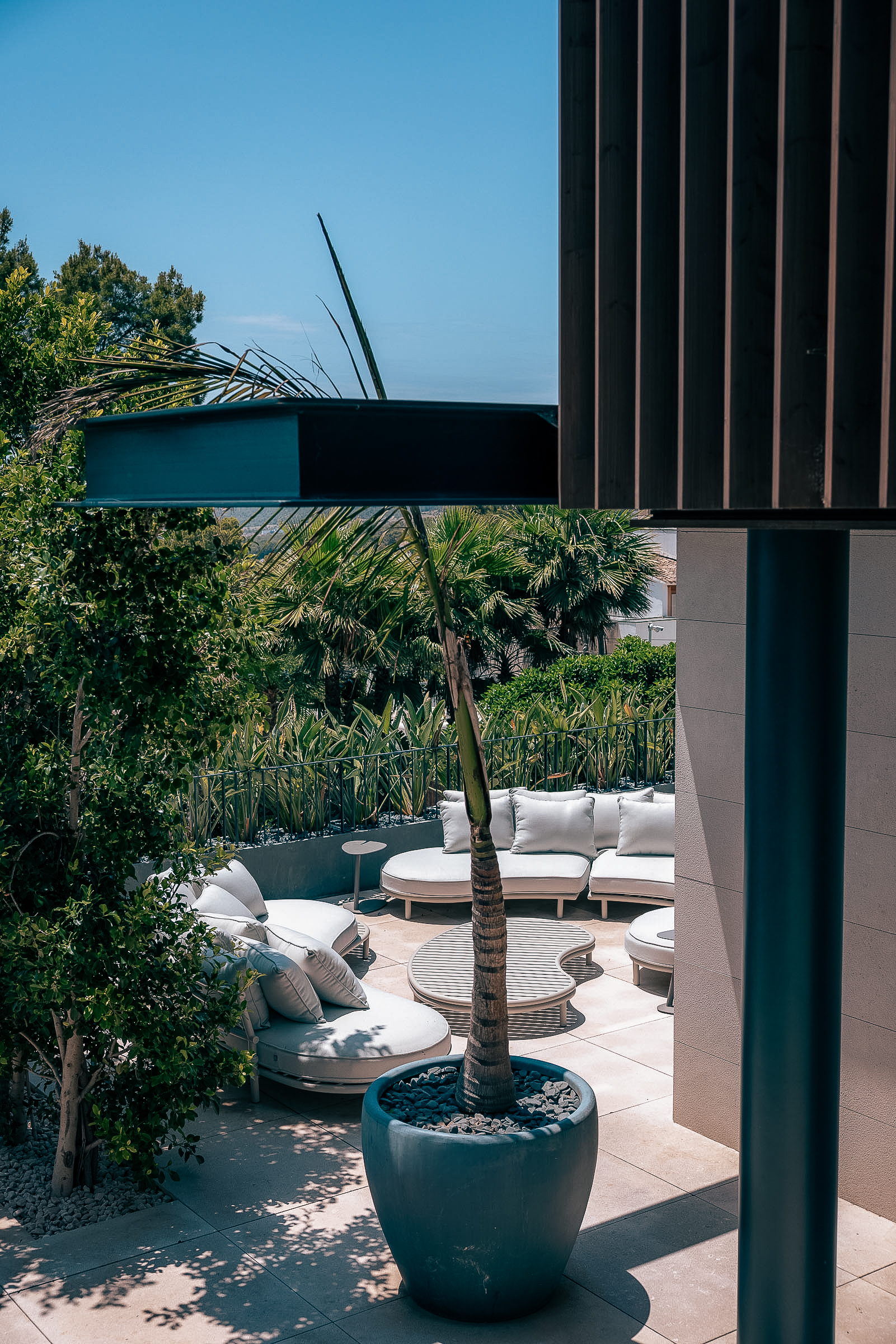 Contemporary 4-Bedroom Villa in Portals Nous with Sea Views — image 24