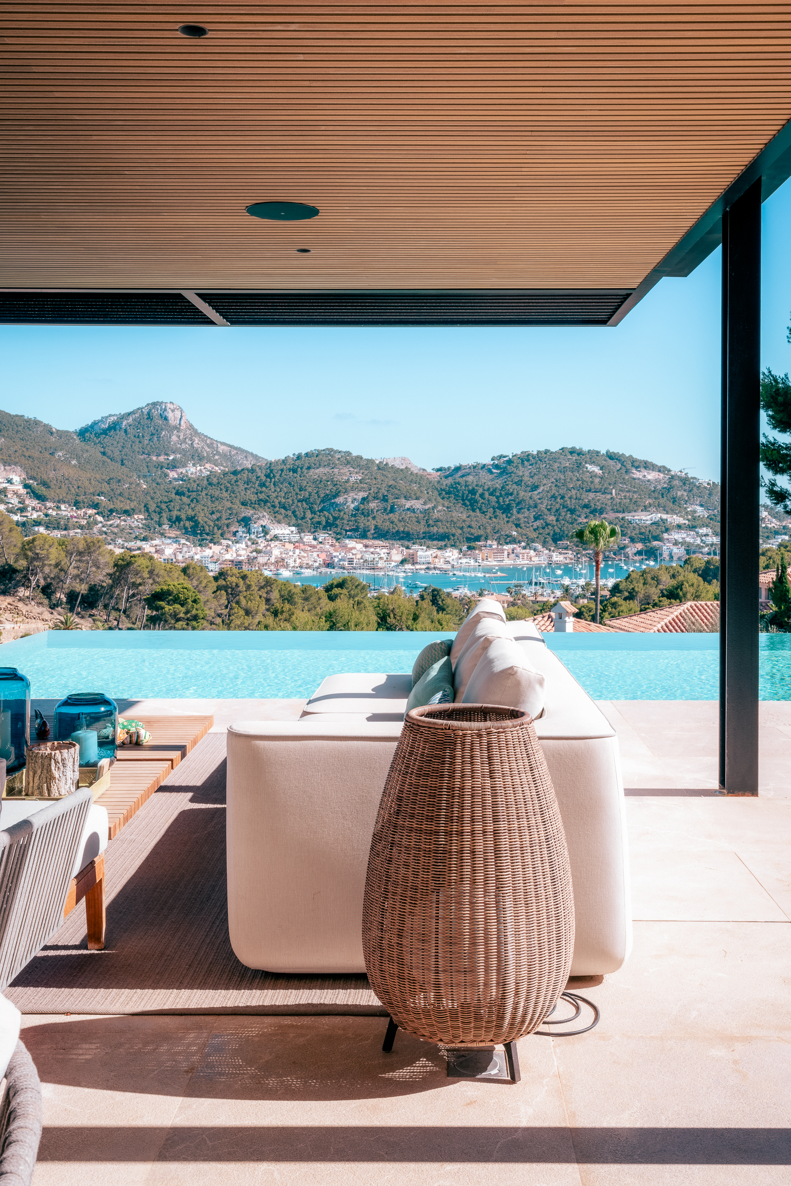 Luxury villa in Port de Andratx with sea views and large pool — image 16