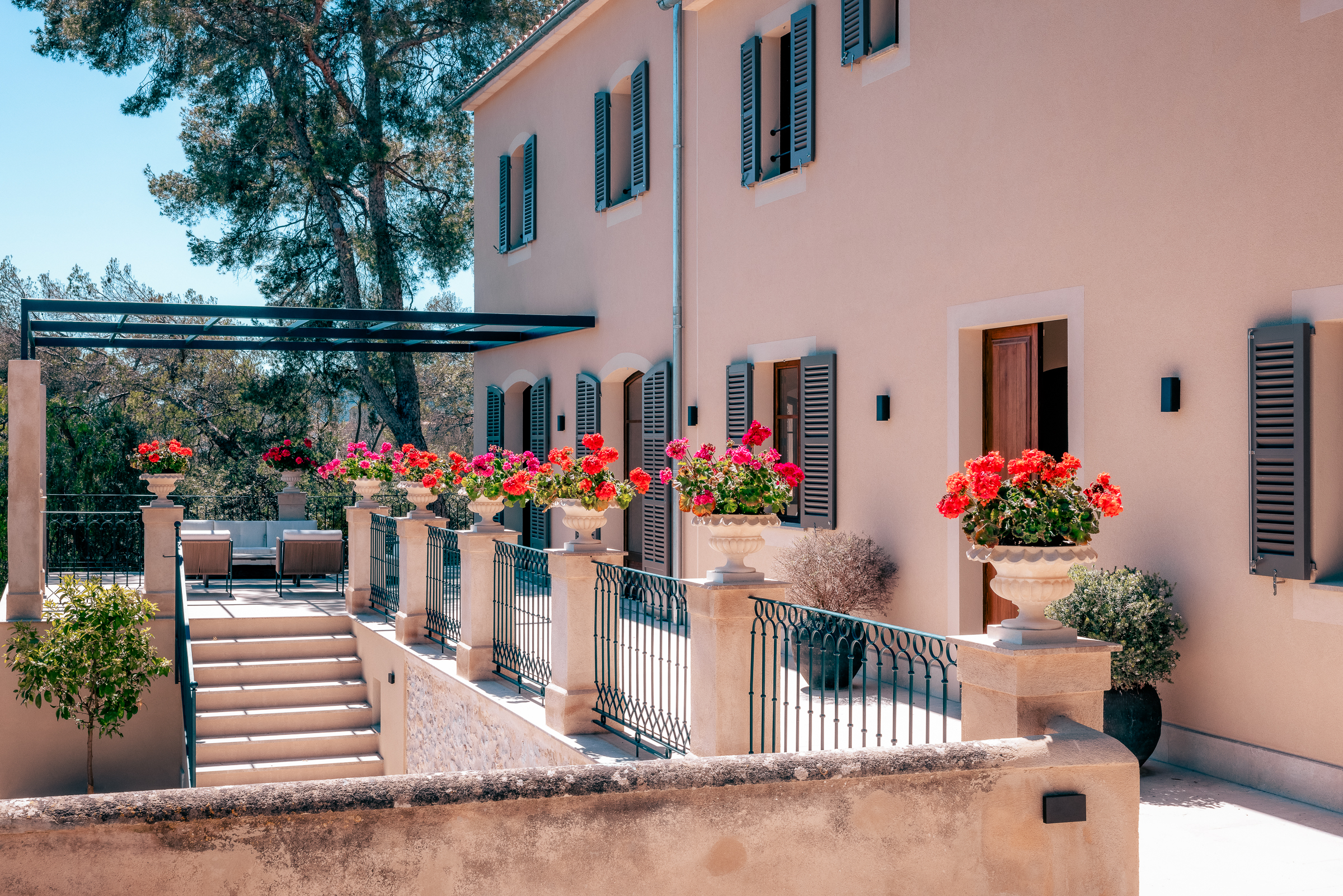 Stunning 5 bedroom villa in Son Roca with sea views — 2