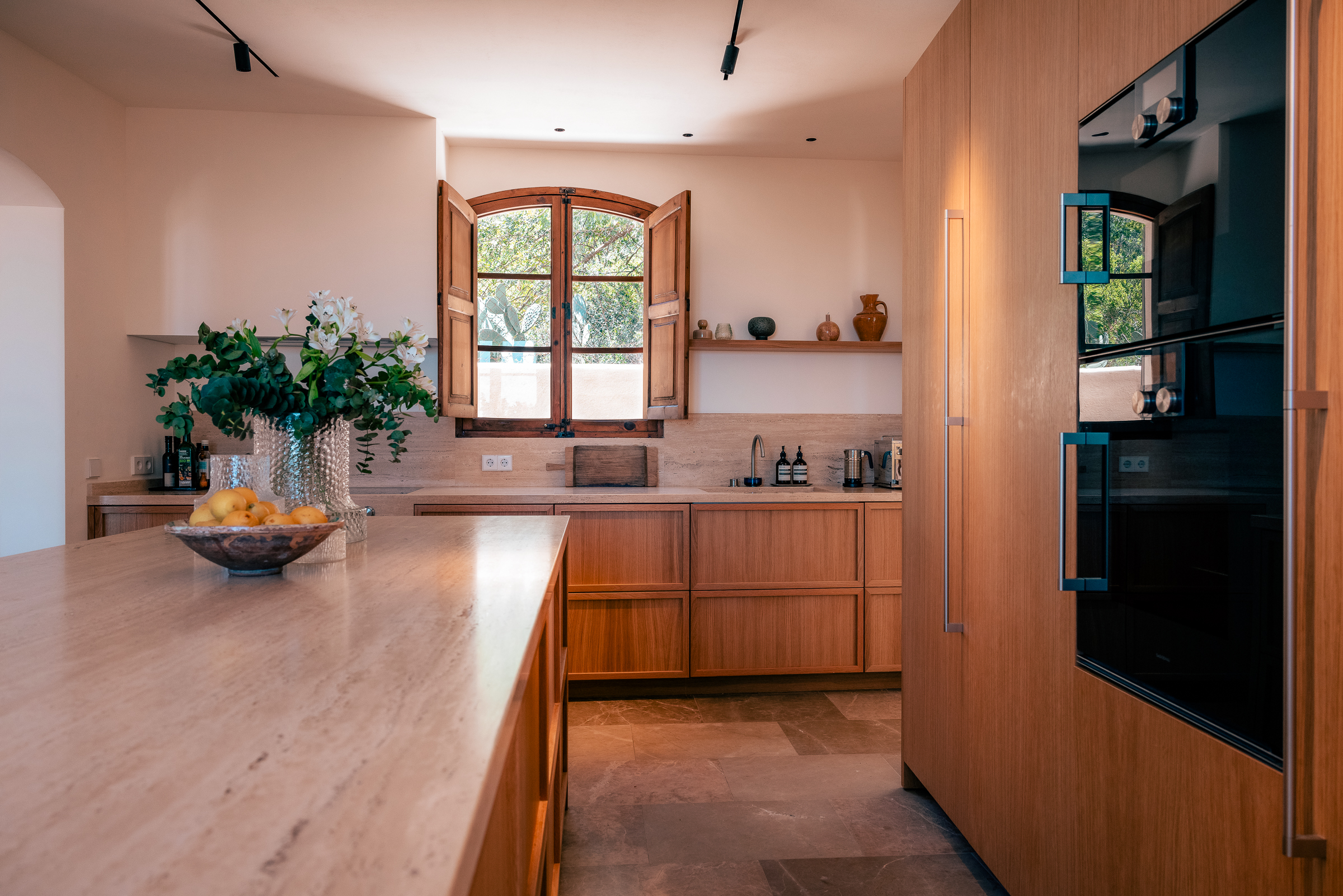 Stunning 5 bedroom villa in Son Roca with sea views — image 12