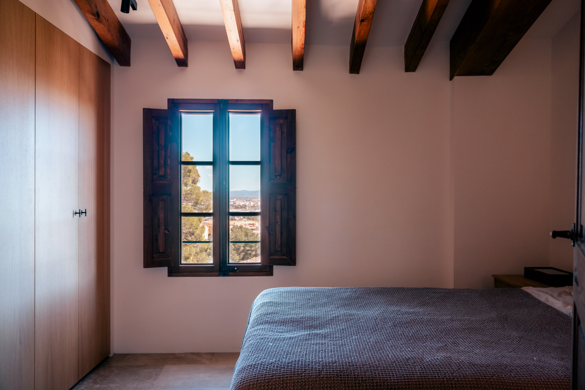 Stunning 5 bedroom villa in Son Roca with sea views — image 28