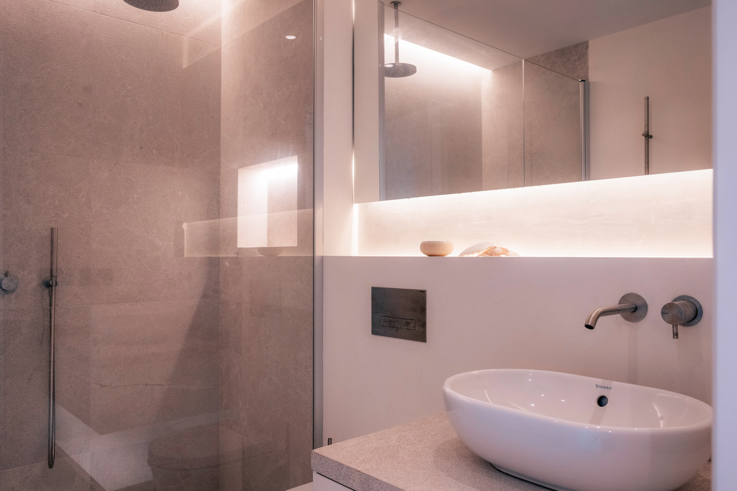 Elegant 4-Bedroom Villa in Cala Llamp with Sea Views — image 15