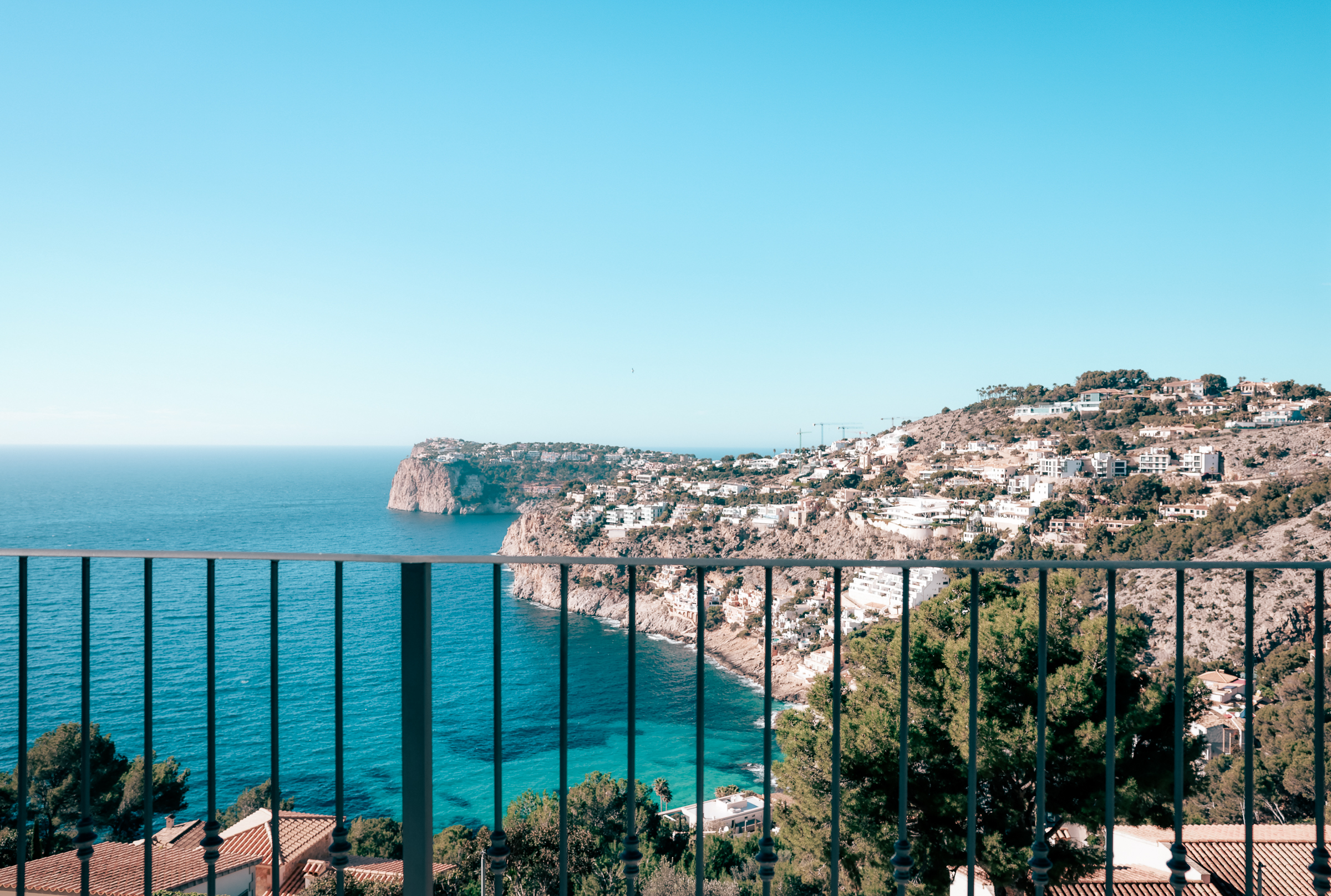 Elegant 4-Bedroom Villa in Cala Llamp with Sea Views — image 17