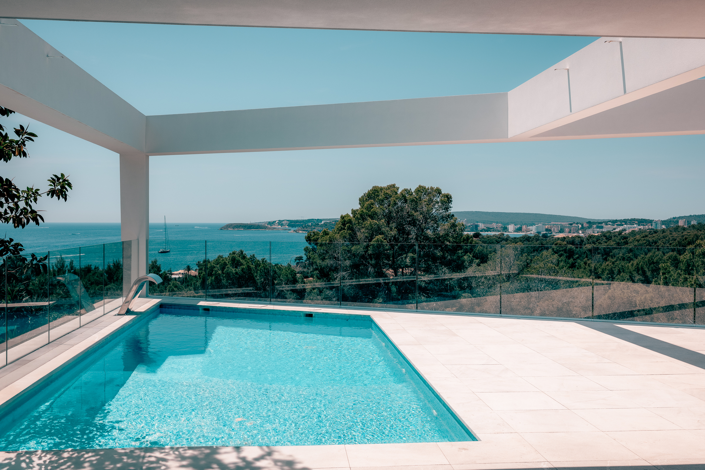 Luxury Sea View Villa for Sale in Costa d'en Blanes, Mallorca — image 18