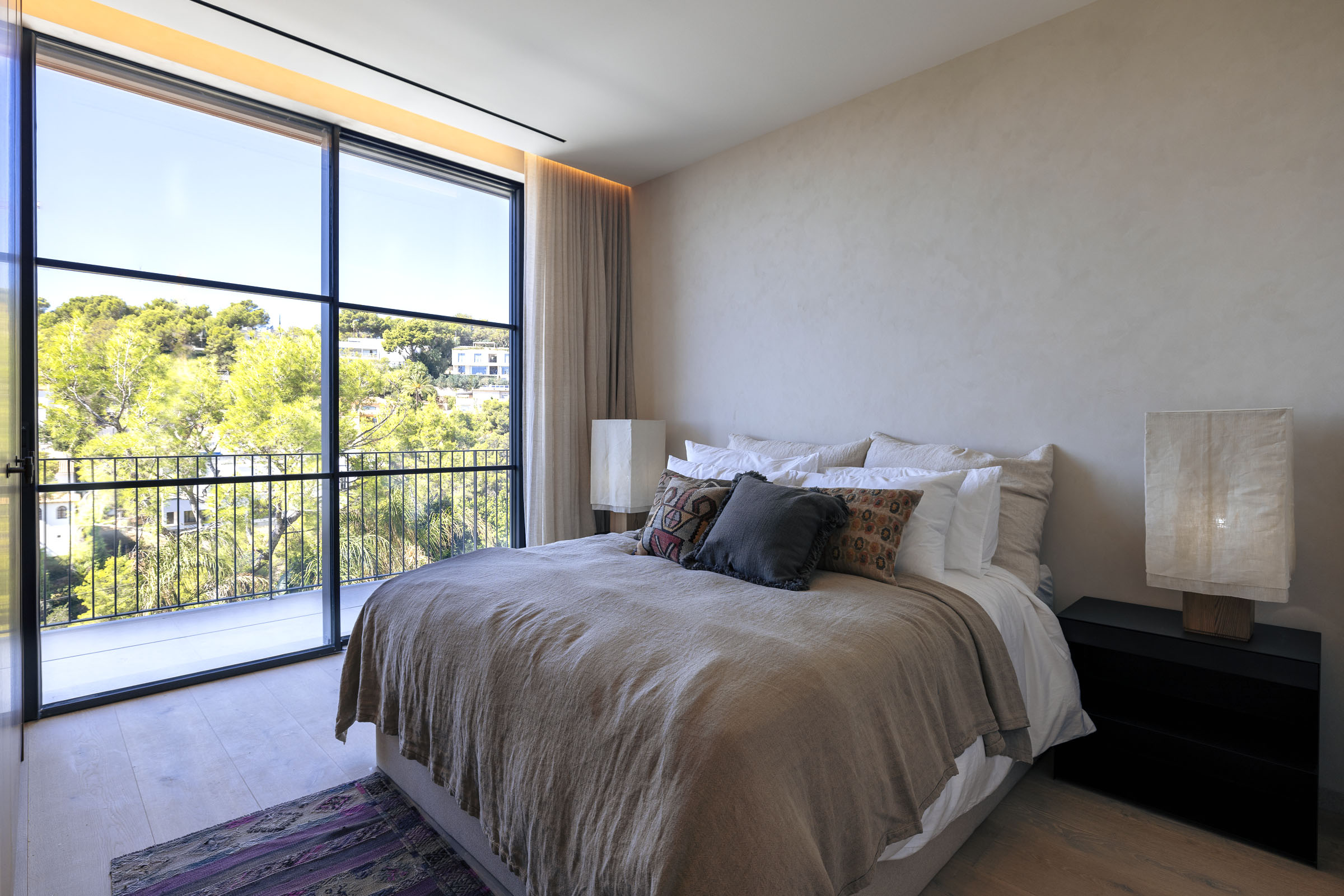 Modern 4-Bedroom Villa in Costa den Blanes with Sea Views — image 23