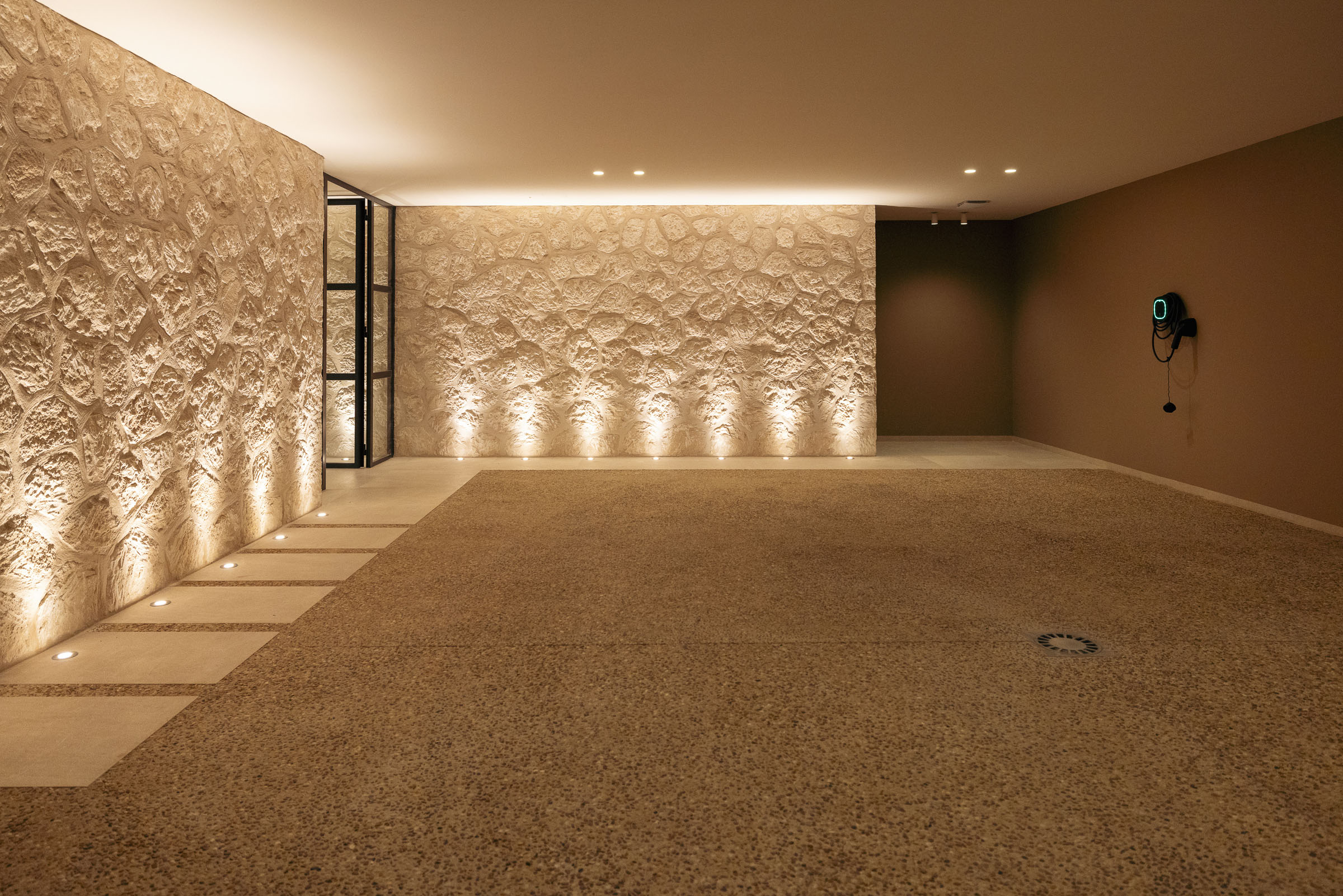 Modern 4-Bedroom Villa in Costa den Blanes with Sea Views — image 34