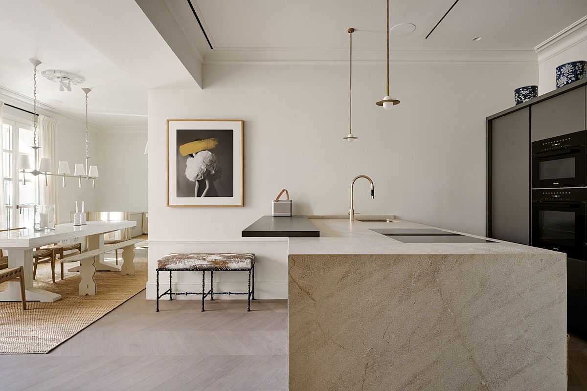 Timeless Architecture Meets Modern Luxury in Old Town Palma, with Rooftop Terrace — image 2