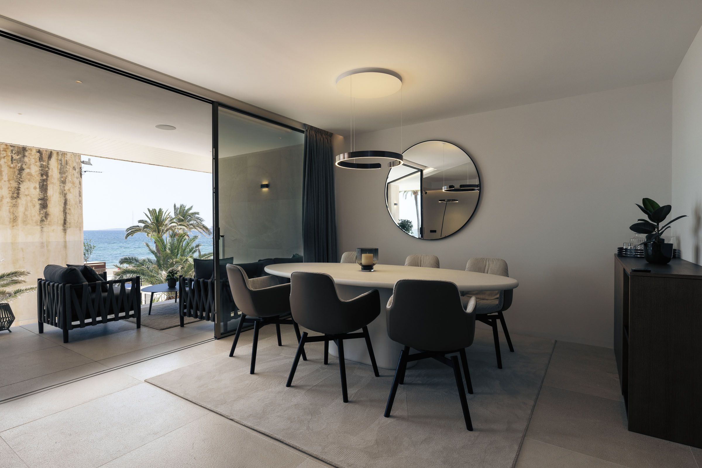 Exceptional 2-Bedroom Apartment in Portixol with Sea Views — image 5