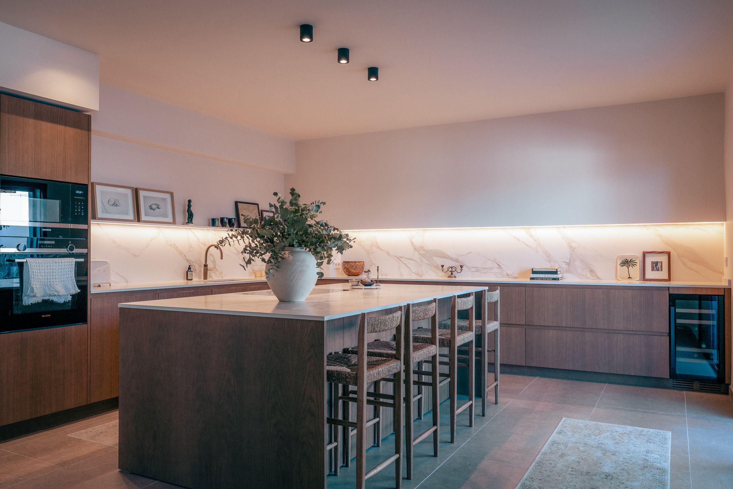 Modern 4-Bedroom Duplex in Palma with City and Sea Views — image 3