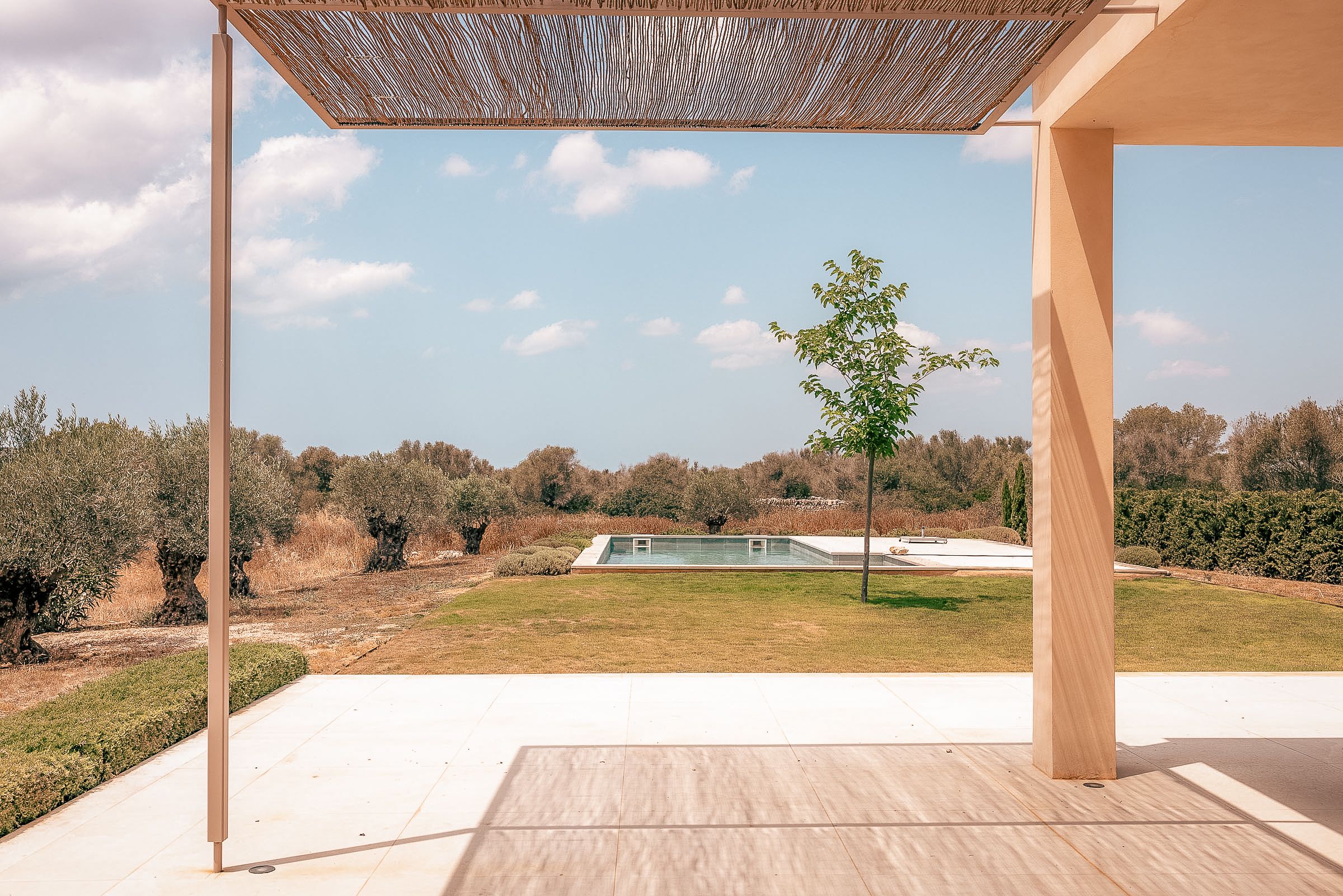 Beautiful newly built 5 bedroom finca on a large plot in Santanyi — image 4