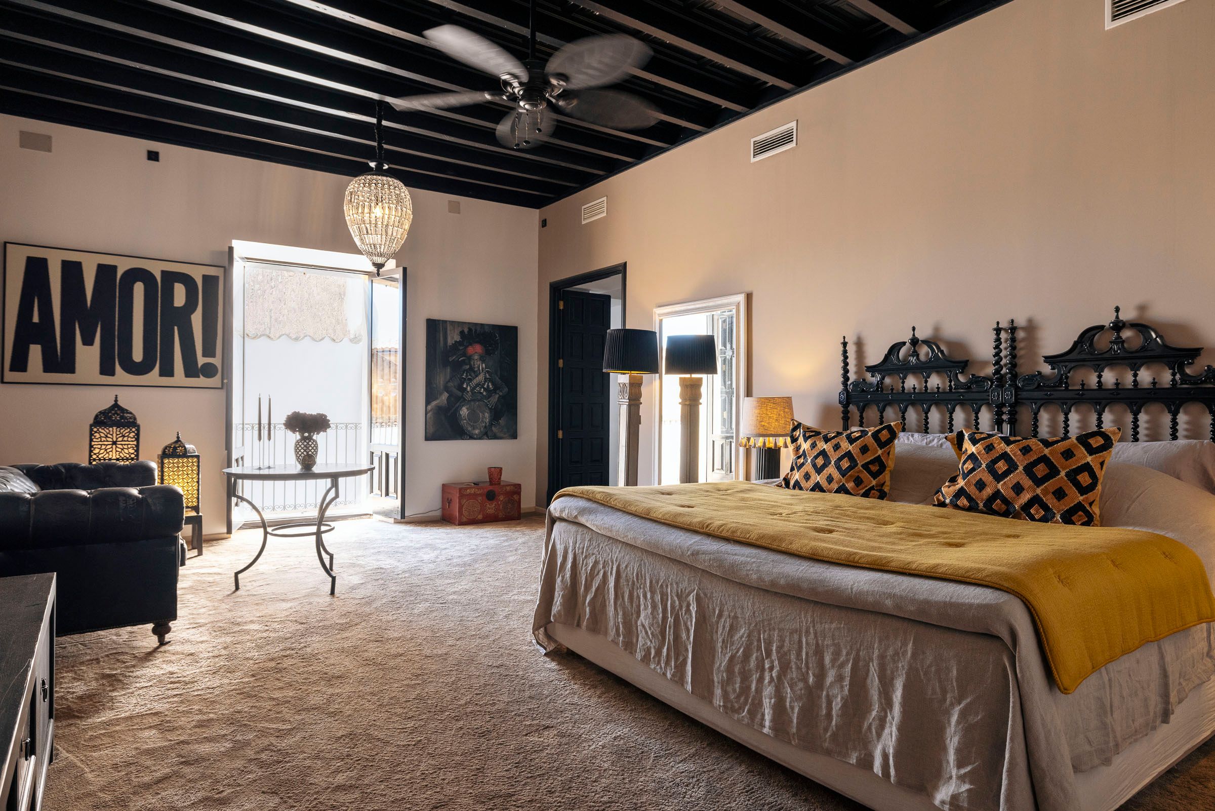 A Remarkable Historic Residence in the Heart of Mallorca — image 9