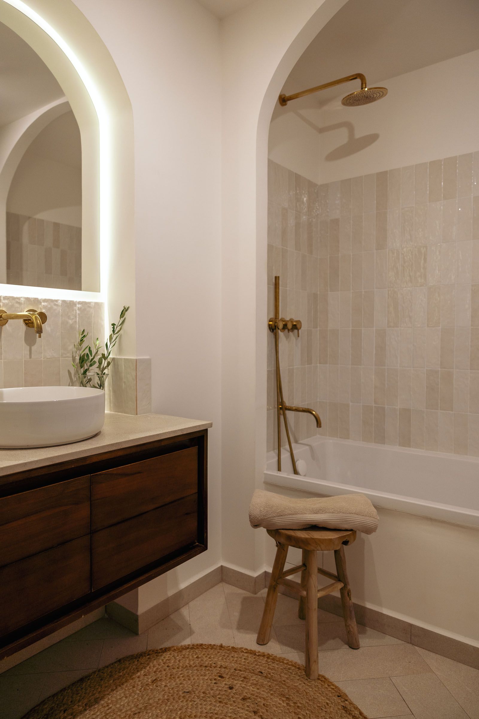 Elegant renovated apartment with 148 m² of terraces by Palma Tennis Club — image 10