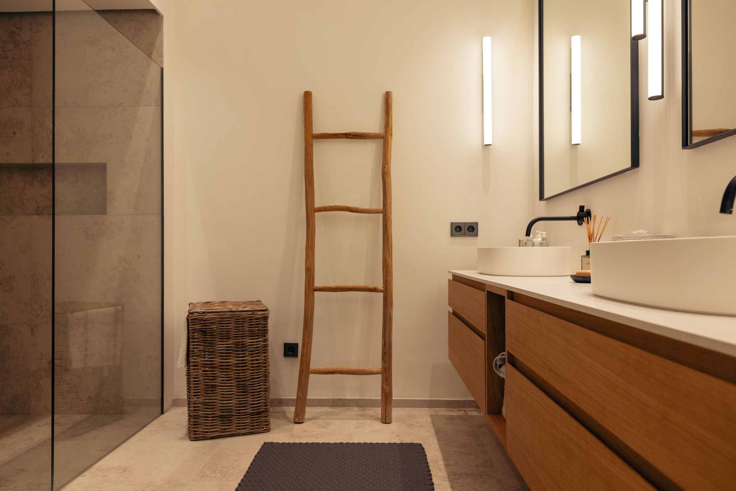 Elegant Duplex with Two Private Terraces and garage in Santa Catalina — image 6