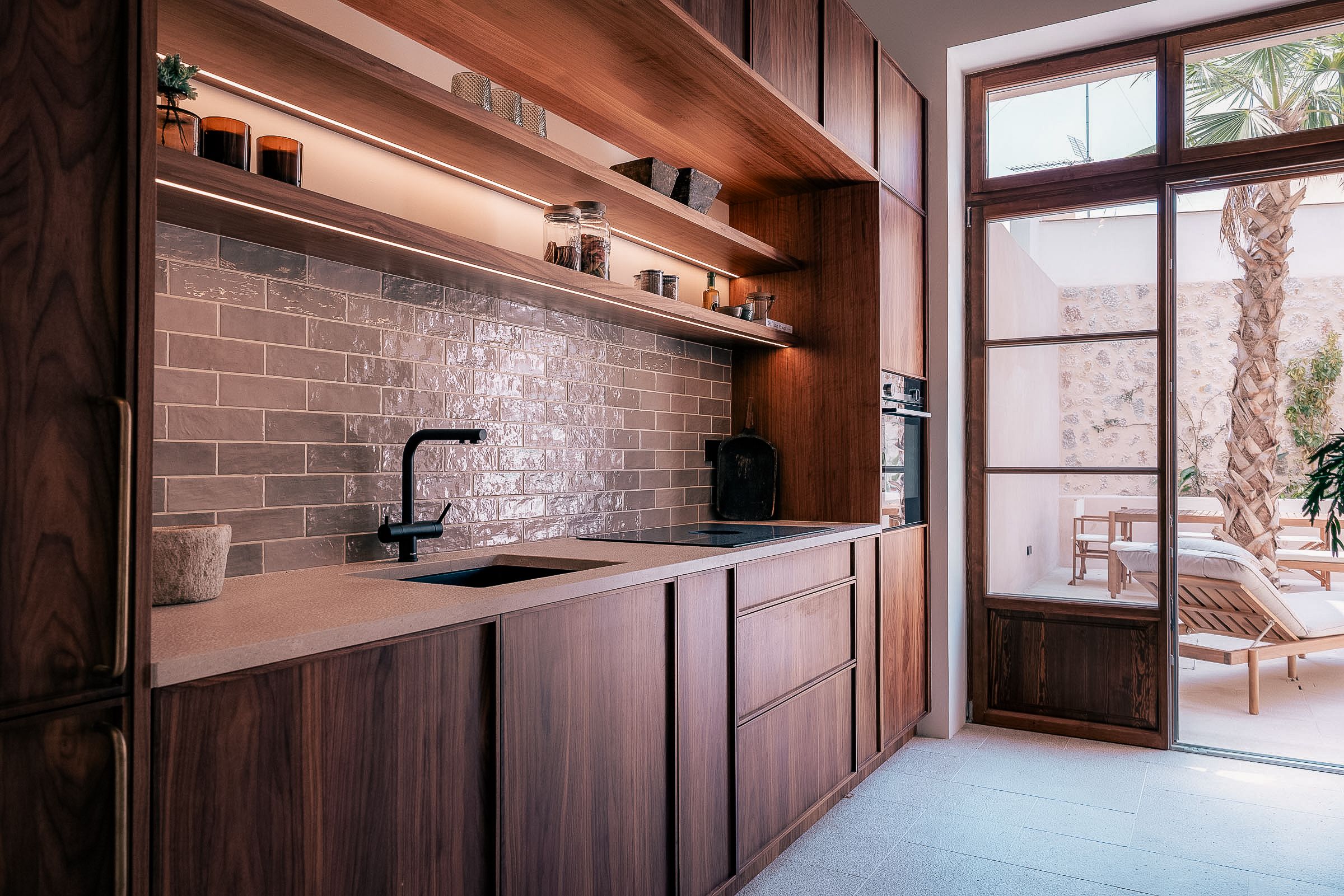 A timeless townhouse in the heart of Bunyola — image 4