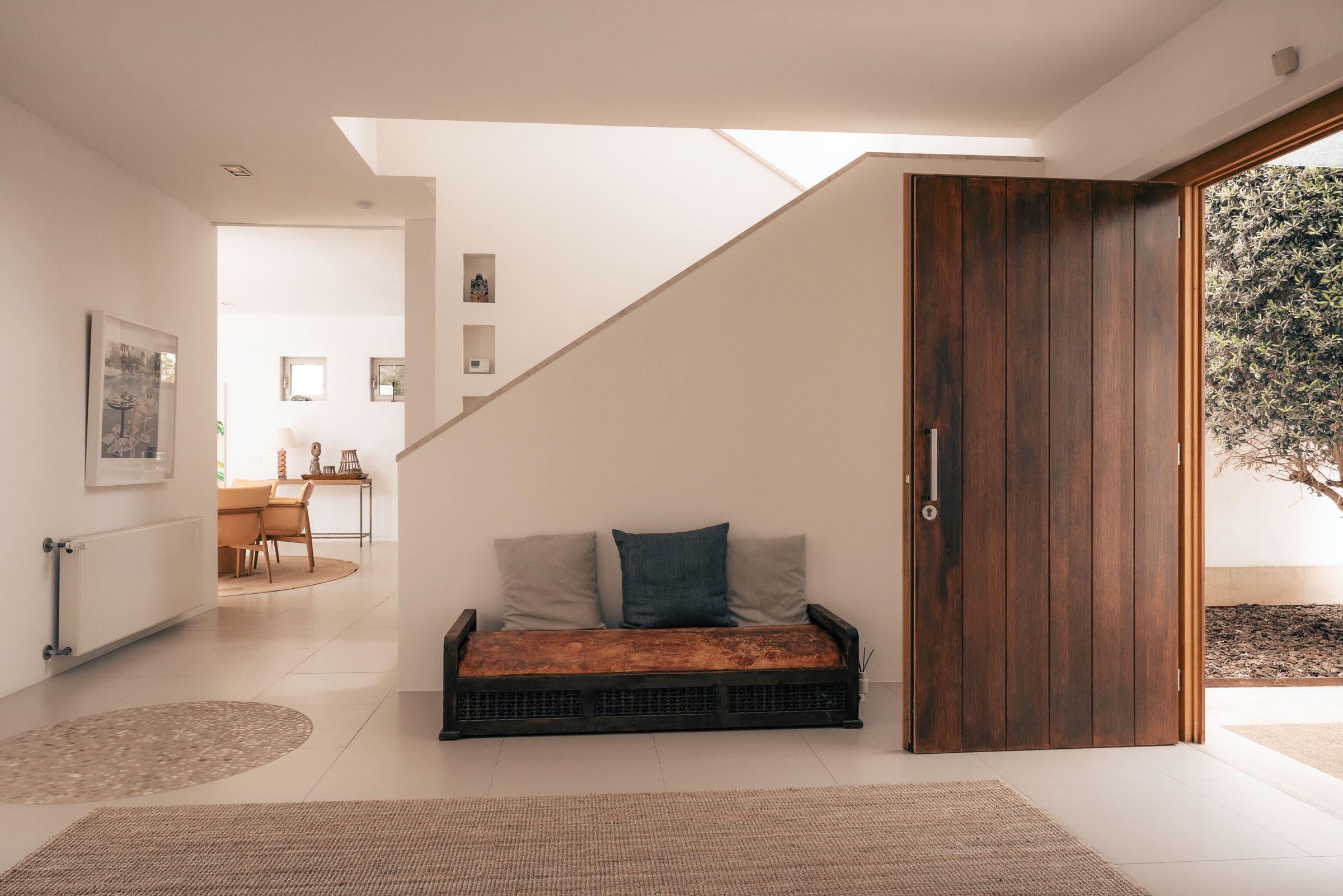 Mediterranean Villa Just Steps from the Sea in Old Bendinat — image 5